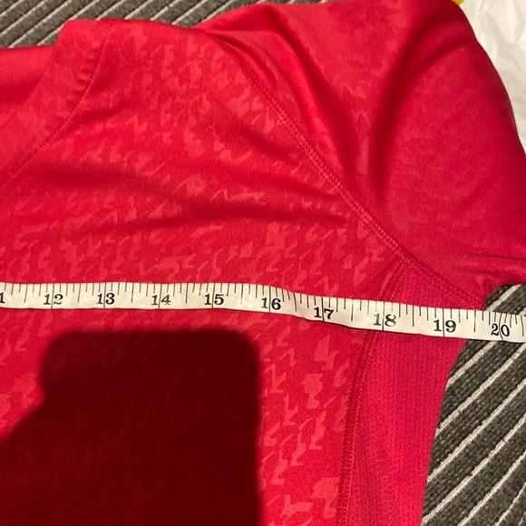 Champion longsleeved athletic textured yoga  top - Picture 4 of 11